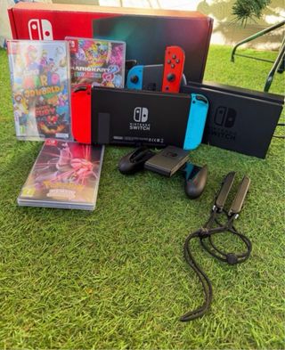 Nintendo Switch + 3 Giochi + Custodia