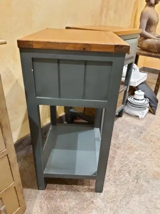 Mesitas de noche de madera