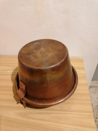 Antico paiolo in rame