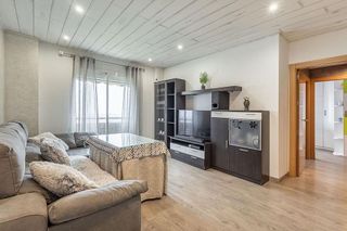 Piso en venta en Almanjáyar en Granada