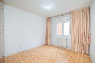 Piso en venta en Zarzaquemada en Leganés