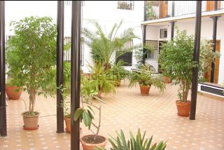 Piso en venta en San Gil en Sevilla