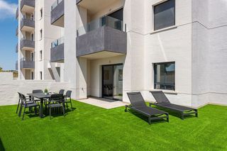 Piso en venta en San Miguel de Salinas