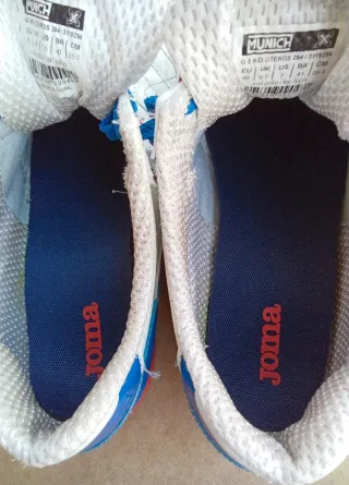 Zapatillas Fútbol Sala tallas distintas