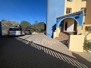 Piso en venta en Les Marines/Las Marinas en Dénia