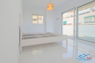 Piso en venta en Playa Bajadilla - Puertos en Marbella