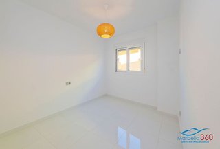 Piso en venta en Playa Bajadilla - Puertos en Marbella