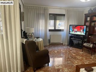 Piso en venta en El Botànic en Valencia
