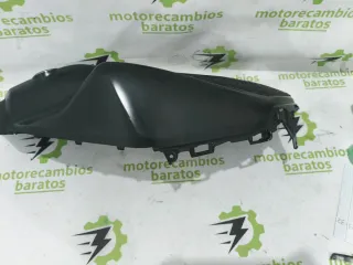 Tapa Lateral Derecha Yamaha MT07 2023-2024