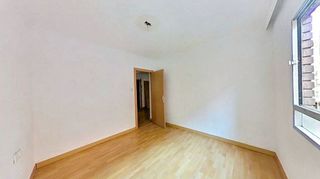 Piso en venta en Torrefiel en Valencia