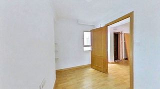 Piso en venta en Torrefiel en Valencia