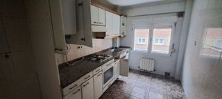 Piso en venta en El Llano en Gijón