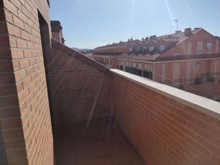 Piso en venta en Yeles