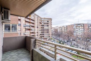 Piso en venta en Paseo Constitución - Las Damas en Zaragoza