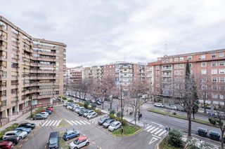 Piso en venta en Paseo Constitución - Las Damas en Zaragoza