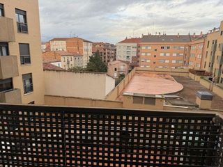 Piso en venta en Lardero