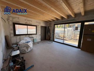 Chalet en venta en Centro en Roda de Barà