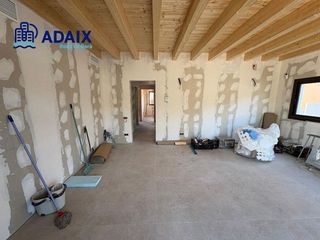 Chalet en venta en Centro en Roda de Barà