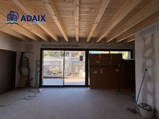 Chalet en venta en Centro en Roda de Barà