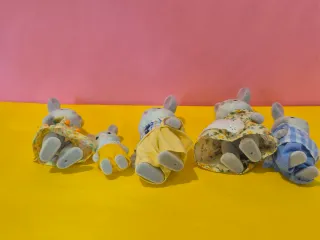 Famiglia Sylvanian conigli grigi