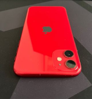 iPhone 11 Rojo