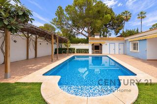 Chalet en venta en Montepilar en Eliana (l´)