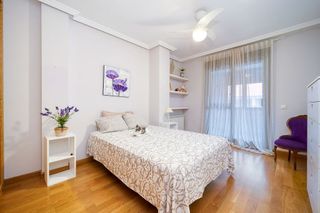 Casa adosada en venta en El Pilar - Bripac en Alcalá de Henares