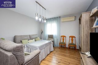 Casa pareada en venta en Zubia (La)