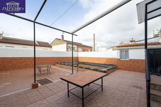 Casa pareada en venta en Zubia (La)