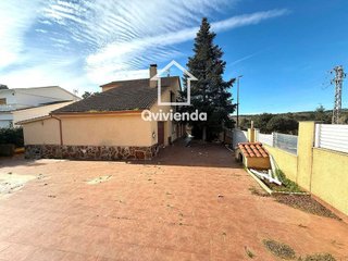 Chalet en venta en Palau-solità i Plegamans