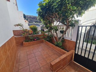 Casa adosada en venta en Agaete