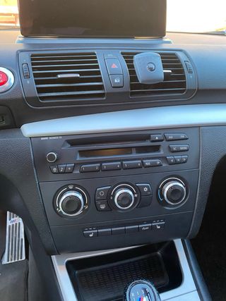 BMW Serie 1 E87 118d LCI 2010