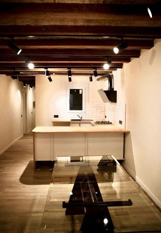Piso en venta en El Raval en Barcelona