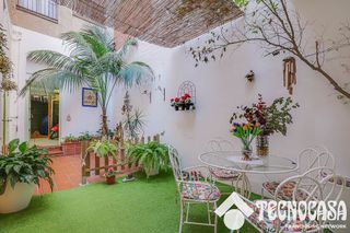 Casa pareada en venta en Sant Andreu de Palomar en Barcelona