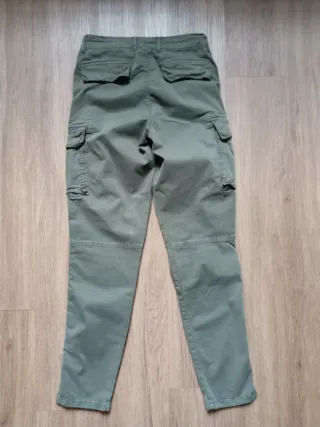 Pantaloni cargo verde oliva uomo. SCOUT. T- S