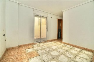 Piso en venta en Catral