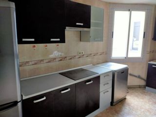 Piso en venta en Flores de Sil - La Placa en Ponferrada