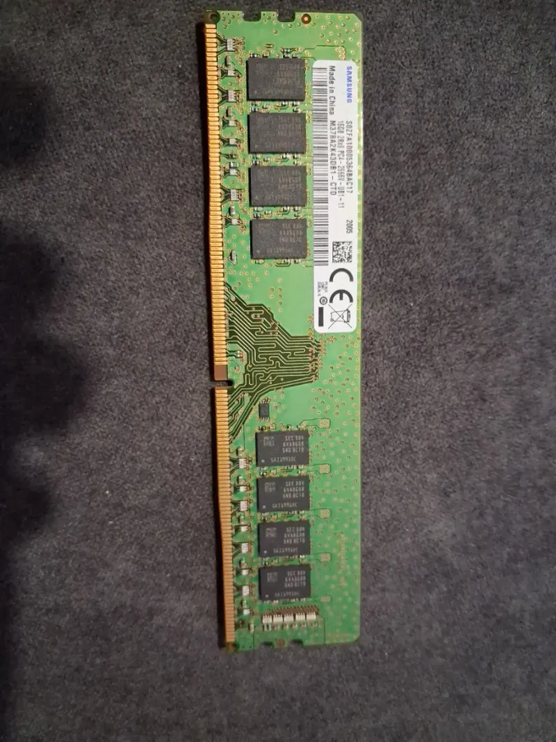 Memoria RAM Samsung 16GB DDR4