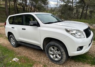 Toyota Land Cruiser 2012