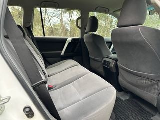 Toyota Land Cruiser 2012