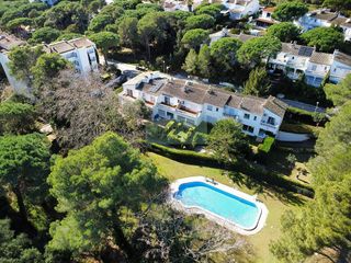 Casa adosada en venta en Els Pins - Politur en Castell-Platja d´Aro