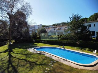 Casa adosada en venta en Els Pins - Politur en Castell-Platja d´Aro