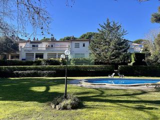 Casa adosada en venta en Els Pins - Politur en Castell-Platja d´Aro
