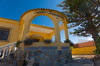 Casa en venta en La Siesta - El Salado - Torreta en Torrevieja