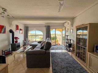 Casa pareada en venta en San Miguel de Salinas