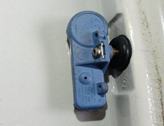 Opel 2373343 llanta 13369305 adam unlimited