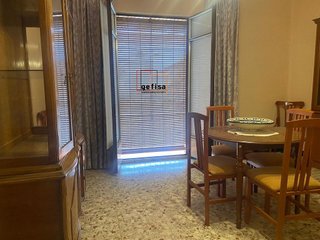 Casa adosada en venta en Valdepeñas
