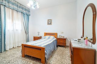 Casa adosada en venta en Peligros