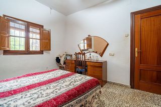 Casa adosada en venta en Peligros