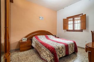 Casa adosada en venta en Peligros